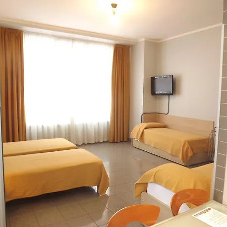 Hotel apartamentowy Navigli 4*