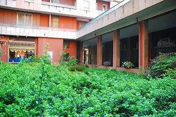 Hotel apartamentowy Navigli