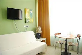 Hotel apartamentowy Navigli Mediolan