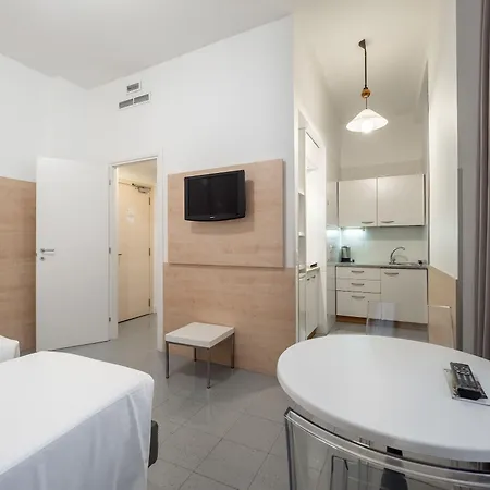 Aparthotel Navigli 4*