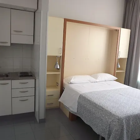 アパートホテル Navigli