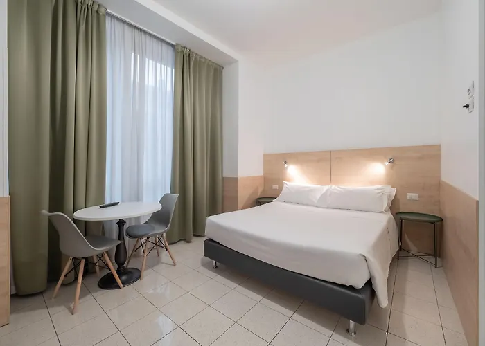 Hotel apartamentowy Navigli 4*