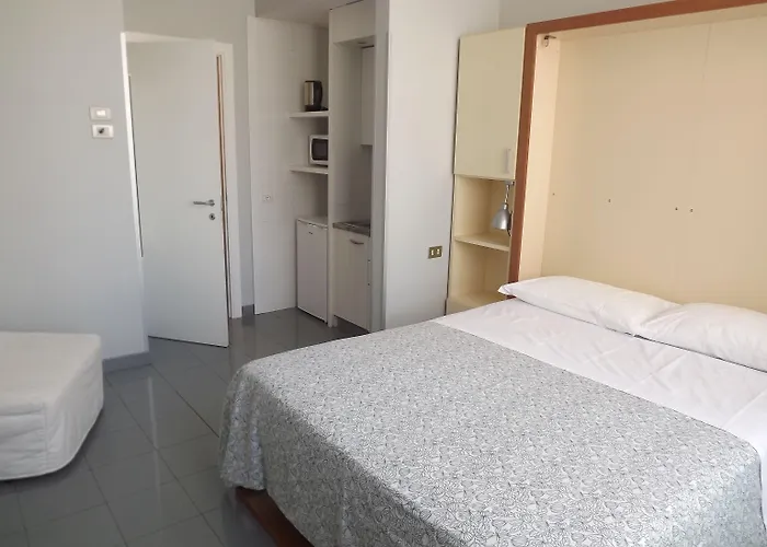 Navigli 4* Mediolan