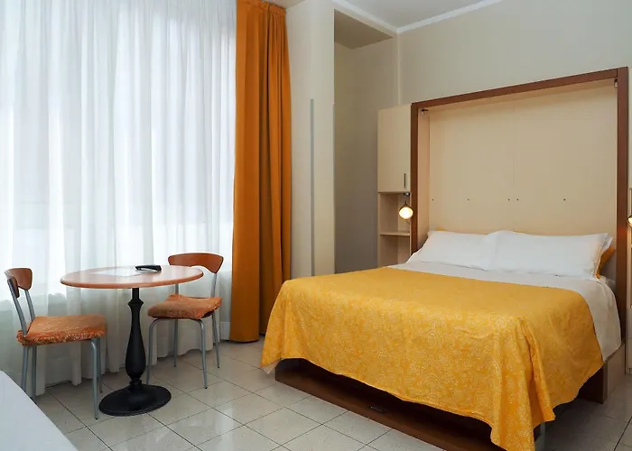 Hotel apartamentowy Navigli 4*